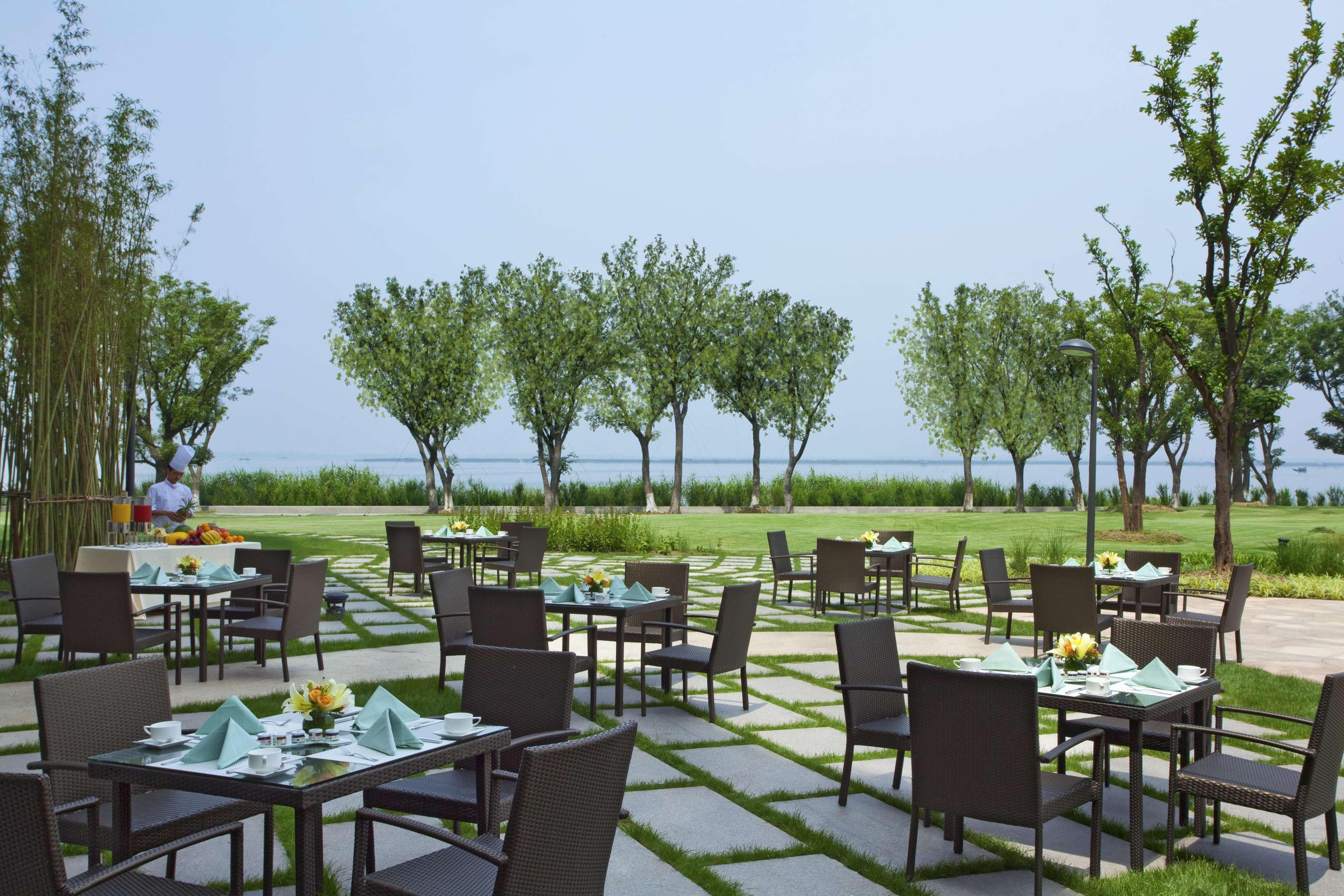 Fairmont Yangcheng Lake Hotel Kunshan  Exterior foto